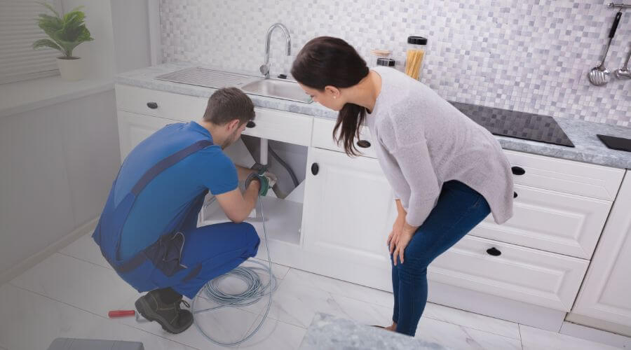 Local tankless water heater installation in Burns, TN